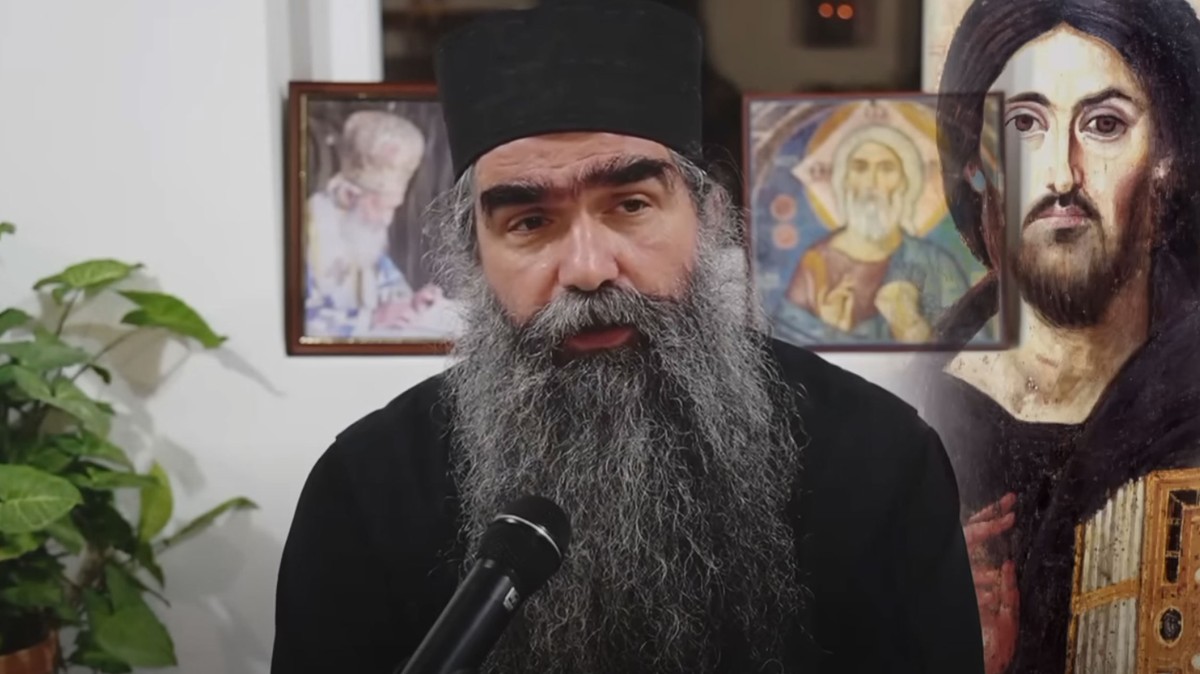 Отец Рафаило: „Ако не сте знаеле дали Бог постои, каде е и каков е, од денес да знаете“