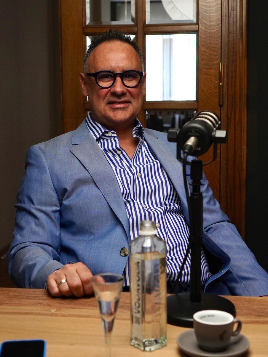 Браќа бизнис партнери прават милиони на Балканот: „Блискоста ти дава за право понекогаш да преминеш некоја граница"