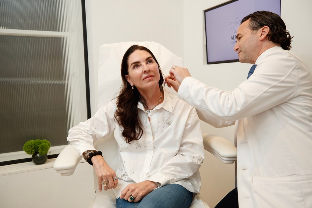 Локална анестезија како неочекуван избор – Случајот на Каролин Шо