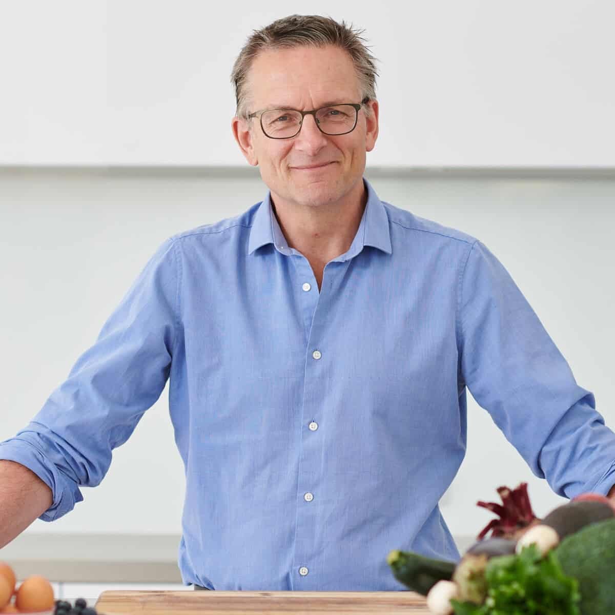 Компирот што го спасува цревниот систем и тајната кинеска вежба за здраво срце и силен имунитет: Револуционерни совети од д-р Мајкл Мозли кои може да ви го променат животот