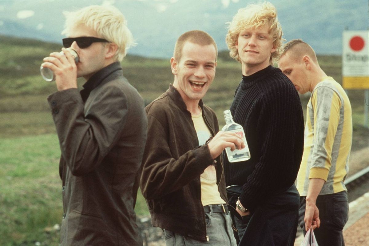 Робби Скот ќе ја игра улогата на Марк Рентон, зависник од хероин кој се бори со сиромаштија и пријателства во Единбург