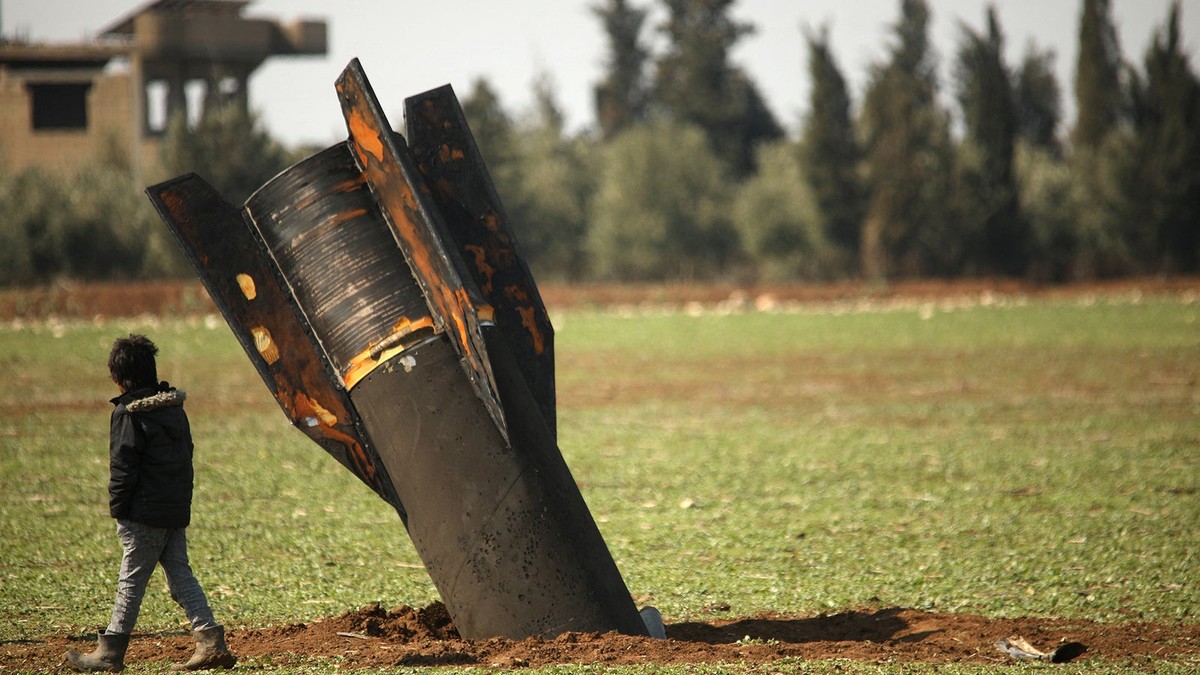 Синџирниот ефект: недостигот на алуминиум го блокира производството на батерии, сулфурот и другите суровини