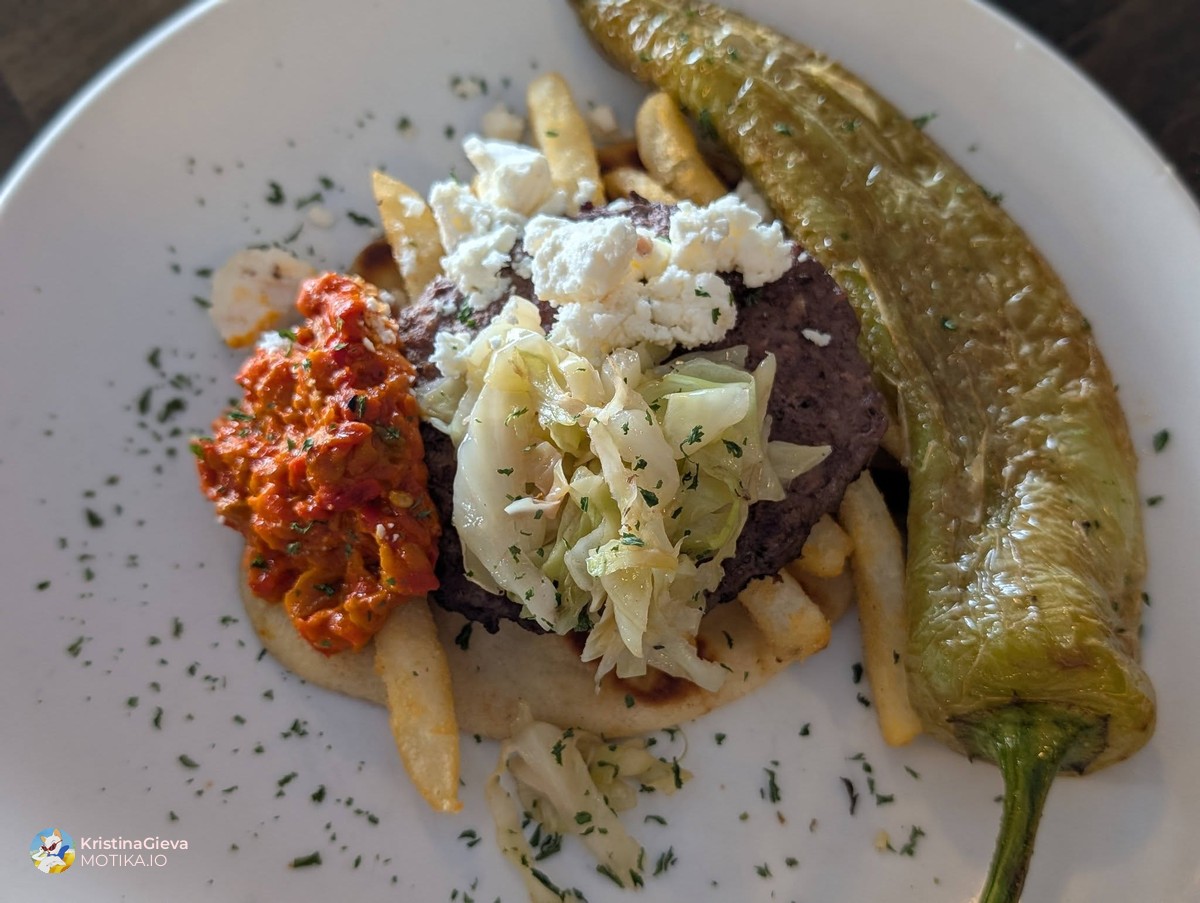 Семејната приказна зад јадењата – од свадбата во Америка, до инспирацијата од мајката и сопругата