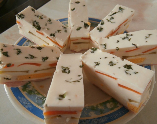 Ледени бели питии: Современа верзија на руската и француската салата