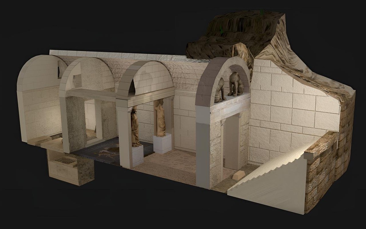 Специјално усогласување на гробницата овозможува сончевите зраци да ја осветлат саркофагата на Хефестион на 21 декември