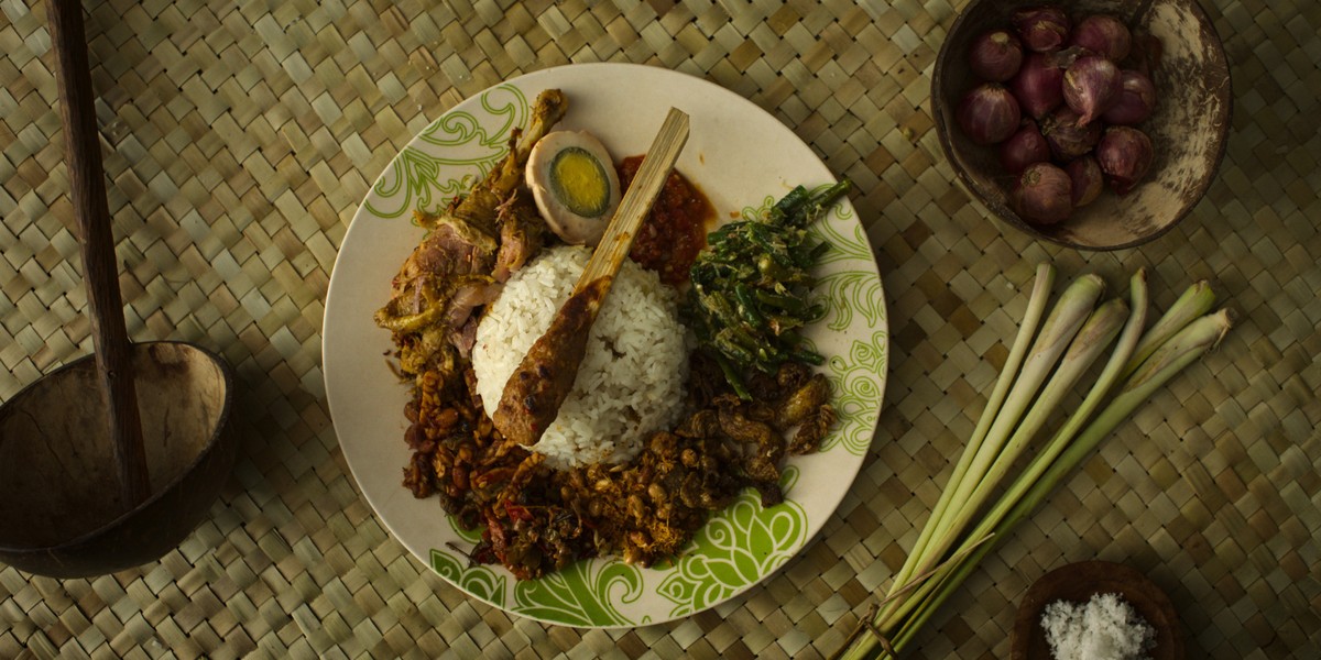 Детството на Рене: балкански корени, скандинавски вредности и идентитет формиран меѓу два света