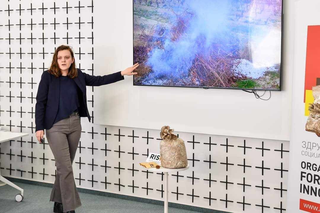 Жена што инспирира: Кристина покажува дека село и младост можат да го обноват земјоделството