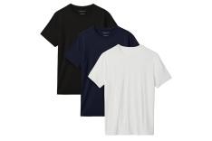 Мерино маици што не задушуваат и по неколку дена: Хигиенски спас за долги патувања