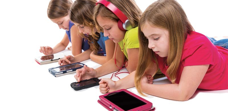 Instagram турка 17-годишни деца кон стероиди и лажна слика за сопствениот идентитет