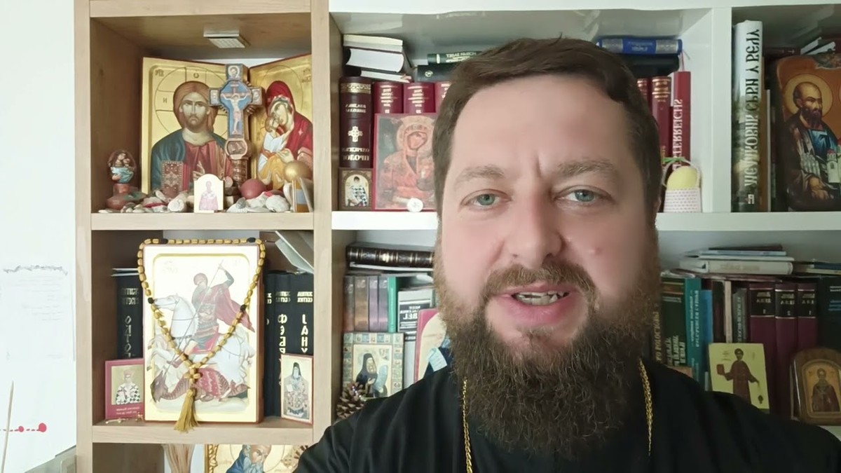Ја праша: „Дали си опседната?“ – а потоа, тврди тој, проговорил „демонот“