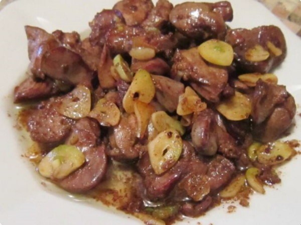 Состојки што ги прават пилешките џигерици совршени за секој вкус