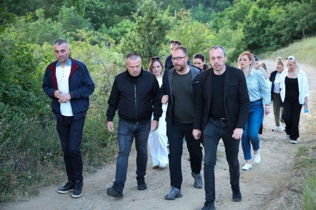 Марија Живачки, Мирослав Славковски, Дејан Георгиевски и бројни гости се искачија на локалитетот