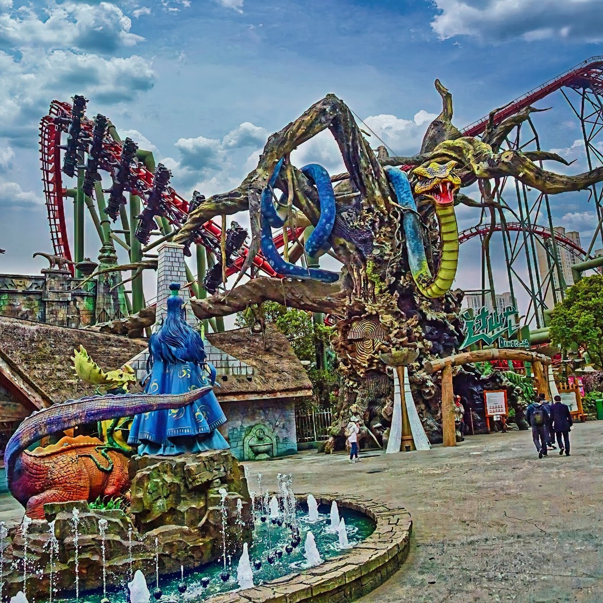 Видеото на The Coaster Scoop почнува мирно, па ве остава без здив