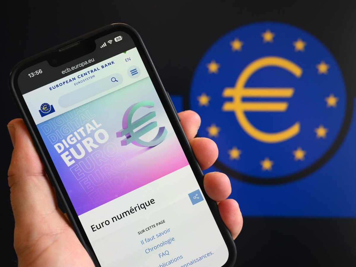 Европратениците со големо мнозинство го отворија патот кон конечниот текст на регулативата