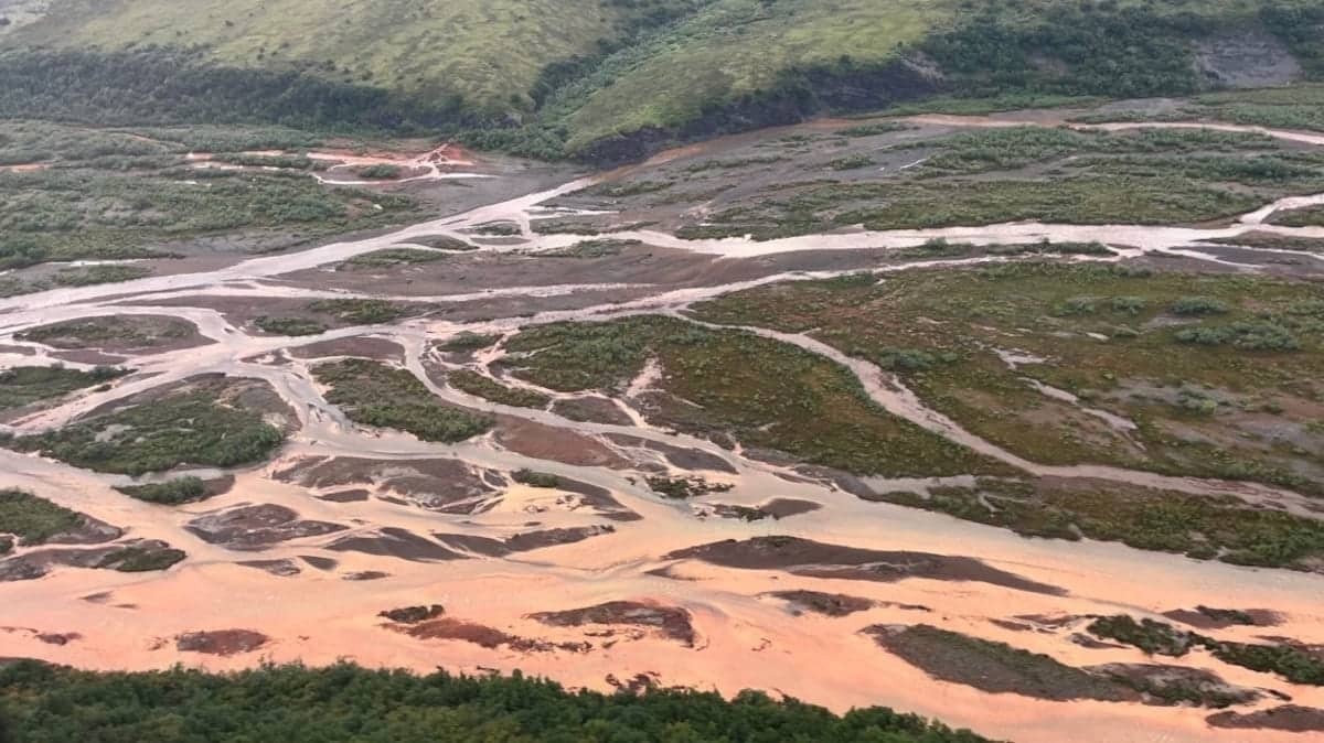 Во Агашашок водата падна на pH 2,6, речиси како бел оцет