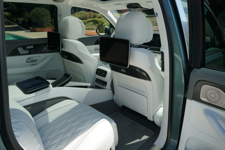 Airmatic учи од Mercedes возилата пред вас и ги мести амортизерите однапред