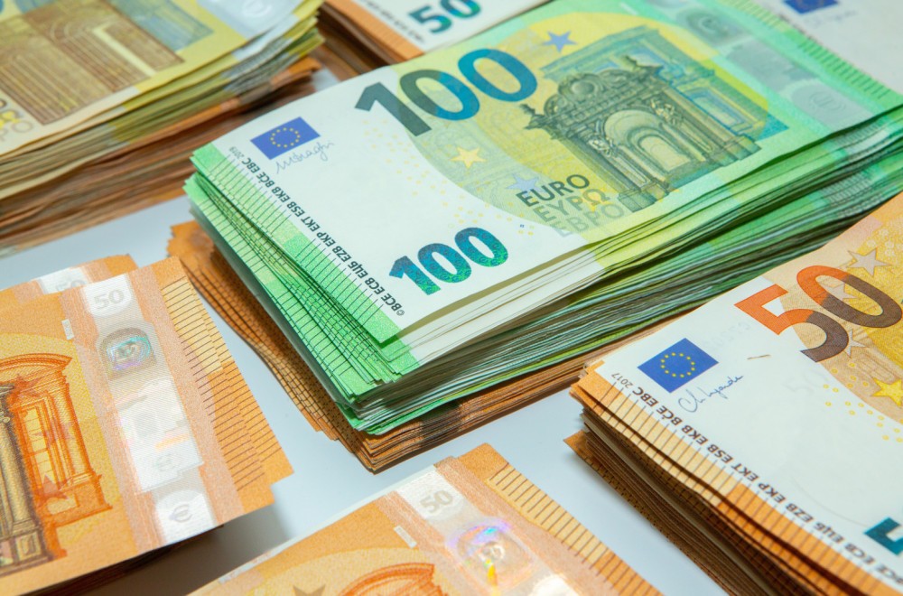 1.000, 1.500, па 10.000 евра за новороденче во Елин Пелин