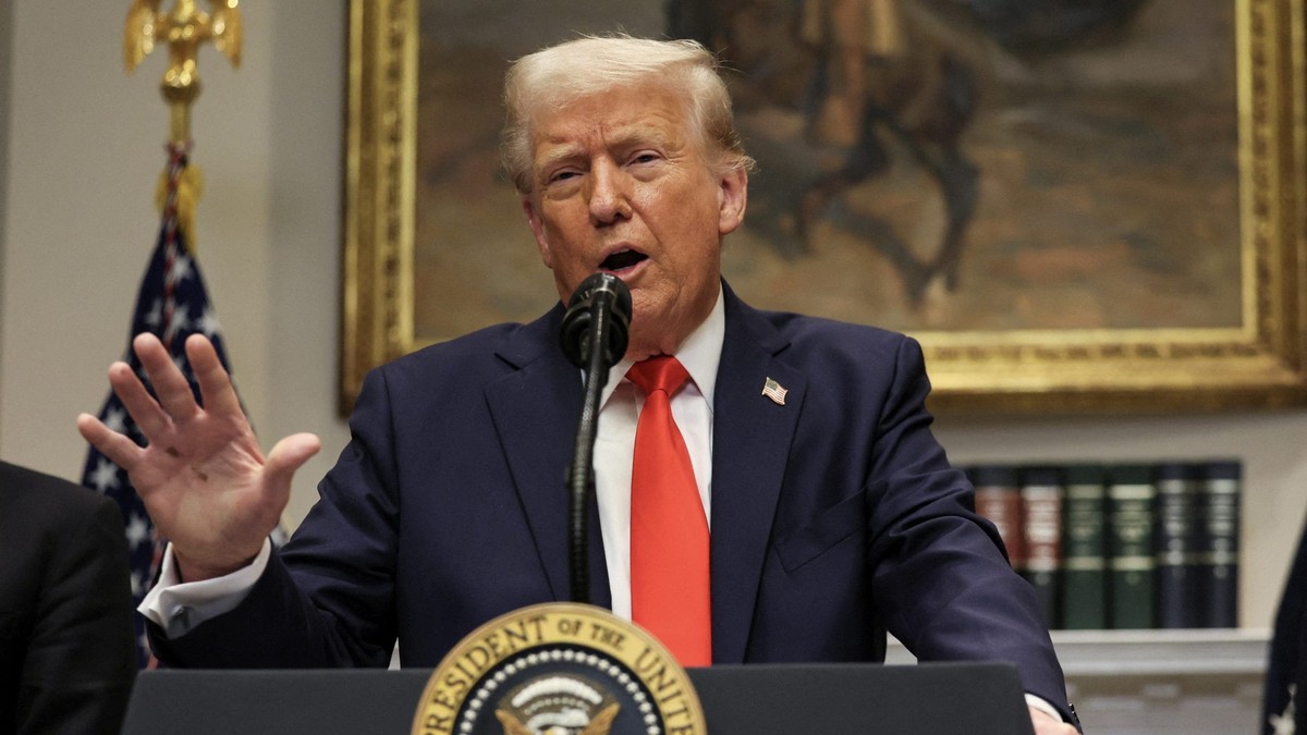 Трамп порача дека приклучувањето на Канада кон ЕУ како придружна членка може да биде непријателски чин
