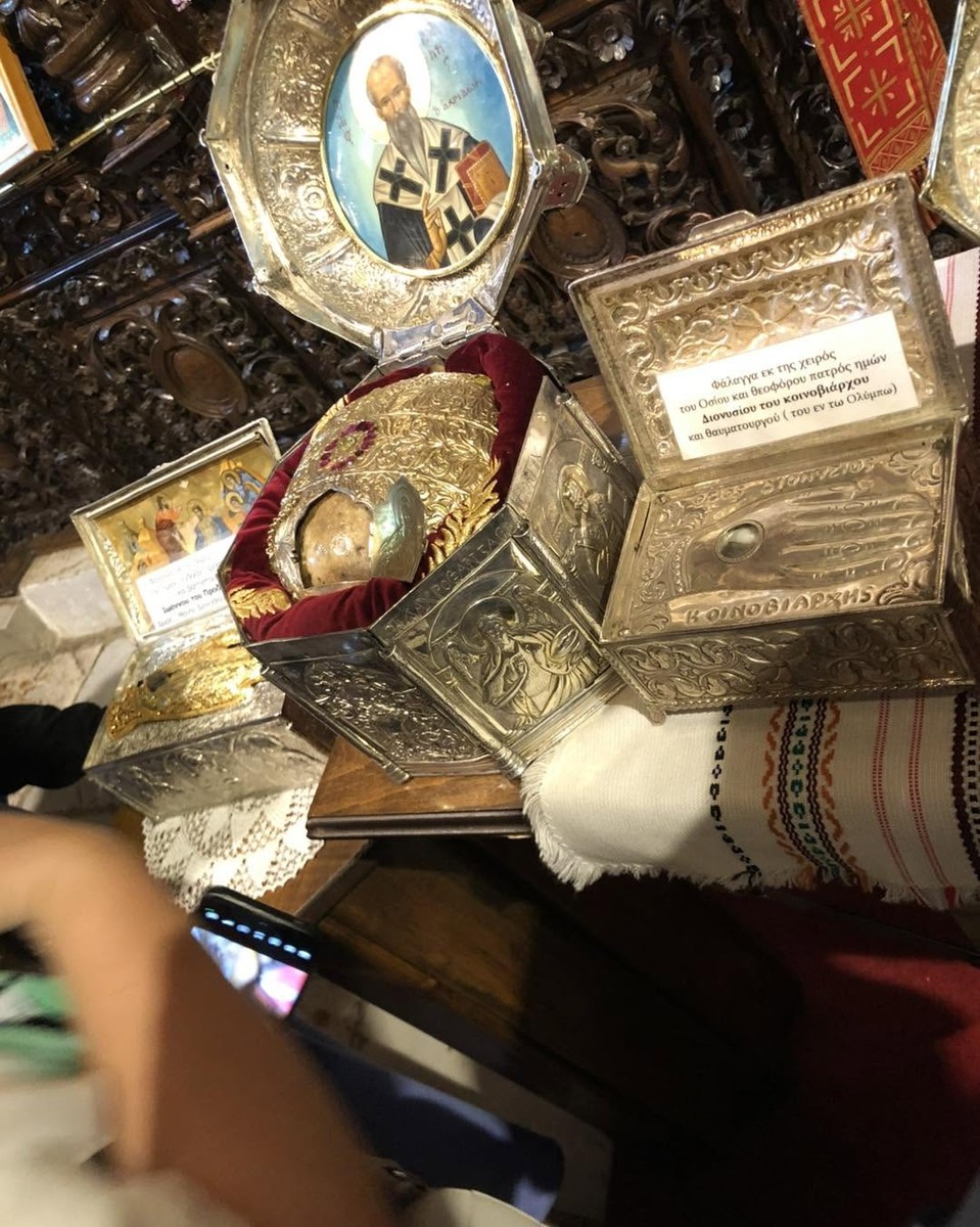 Две реликвии за два дена предизвикаа силни реакции во македонската јавност